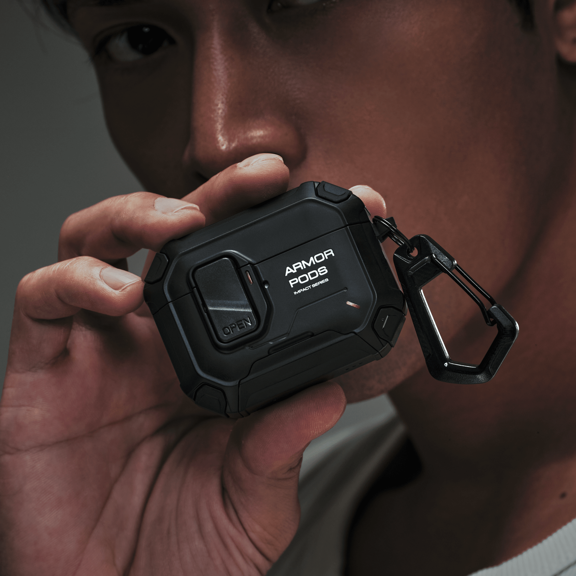 AirPods Pro 3 | ARMOR PODS 軍規防摔耳機保護殼 - UNIU® | 官方網站